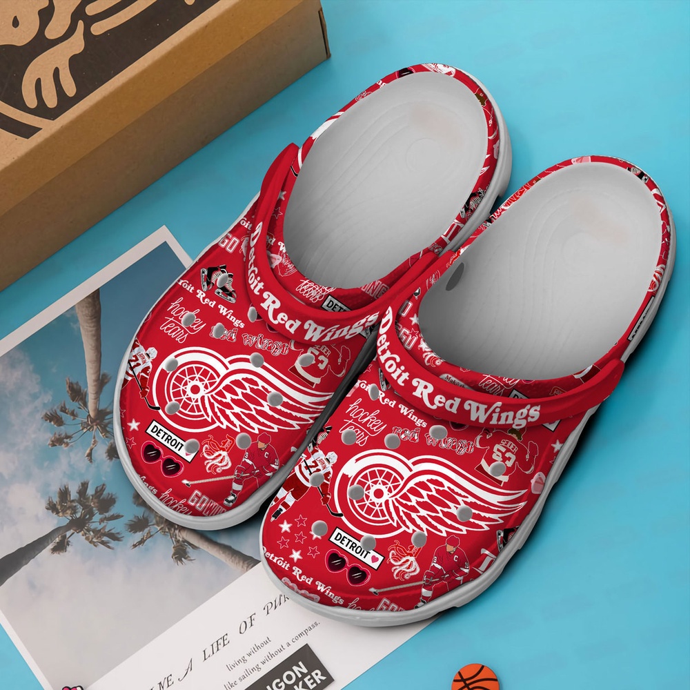 NHL Detroit Red Wings Clogs…