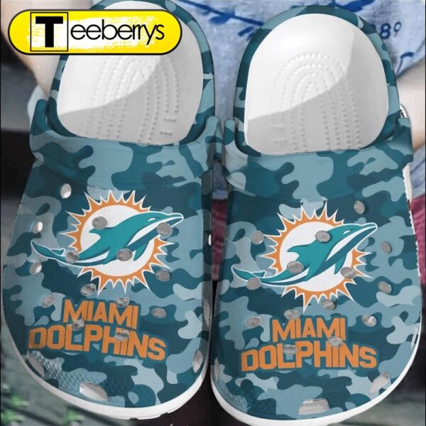 Footwearmerch NFL Miami Dolphins Football   Clogs Comfortable Shoes For Men Women