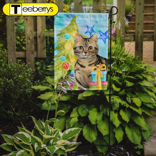 Christmas Flag, American Shorthair Brown Tabby Christmas Presents Flag Garden