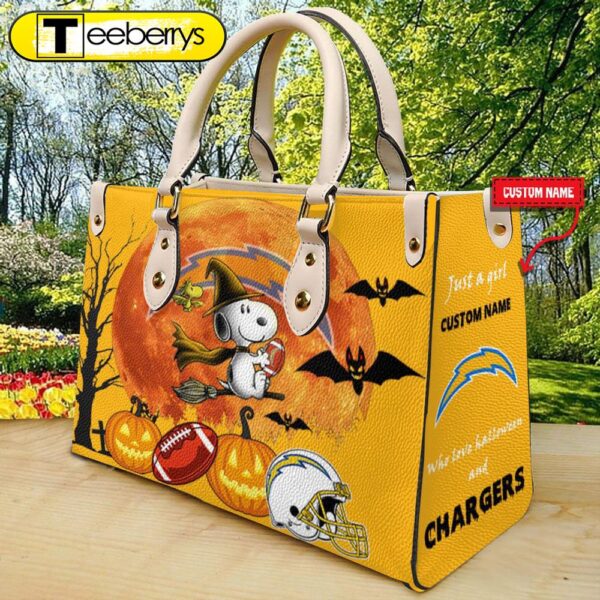 Los Angeles Chargers NFL Snoopy Halloween Women Leather Hand Bag